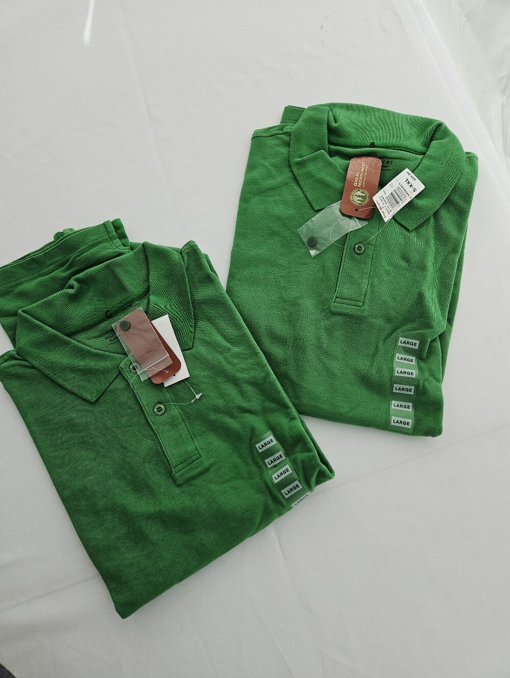 2 Men's Green Polo Shirt - Classic Short Sleeve
